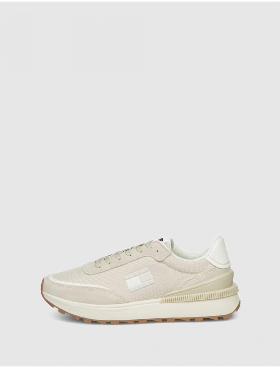 ZAPATILLA TOMMY HILFIGER TECHNICAL RUNNER TAUPE