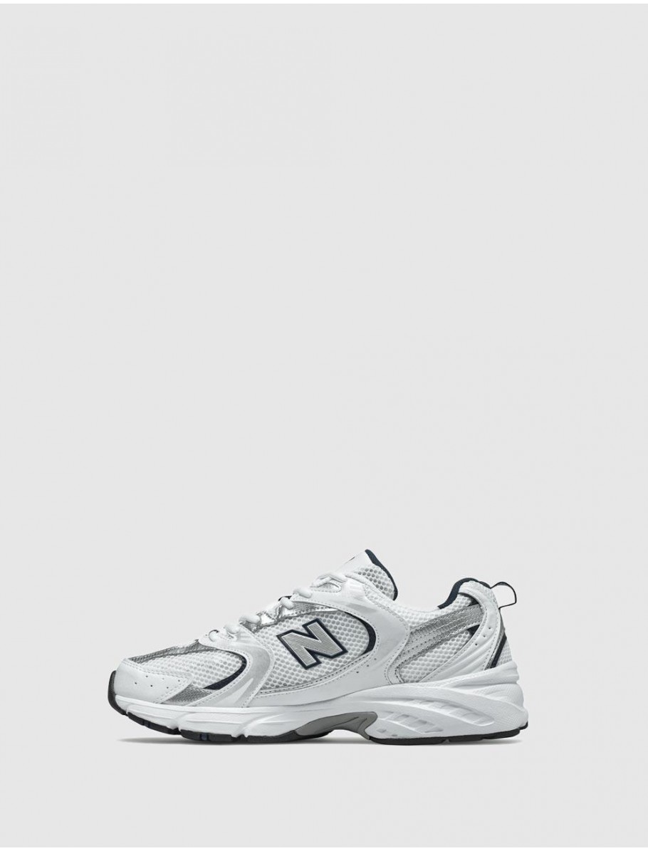 ZAPATILLA NEW BALANCE MR530 BLANCO GRIS