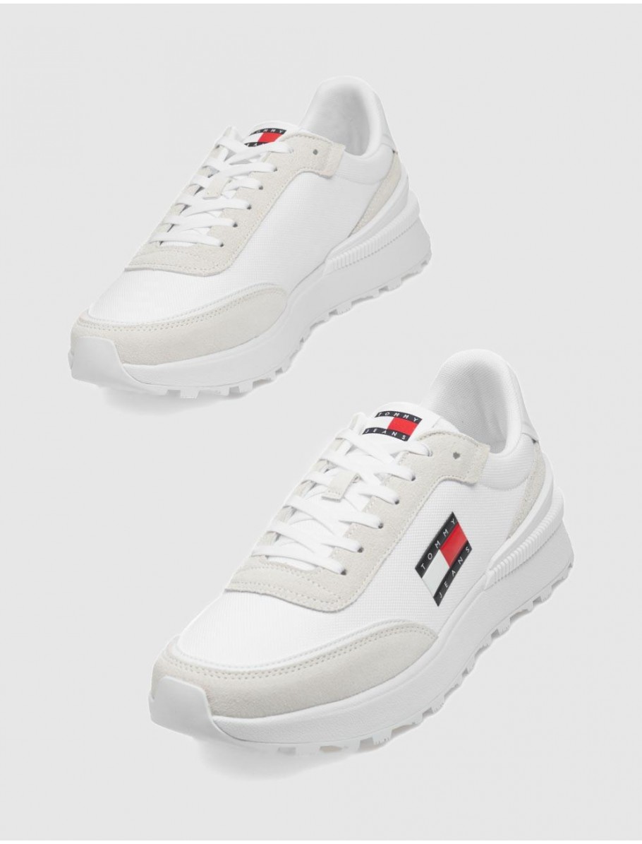 ZAPATILLA TOMMY HILFIGER TJM TECHNICAL RUNNER ESS BLANCO