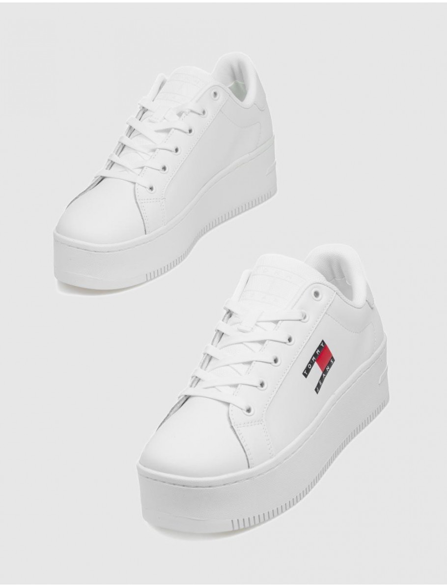 ZAPATILLA TOMMY HILFIGER TJW FLATFORM ESS BLANCO