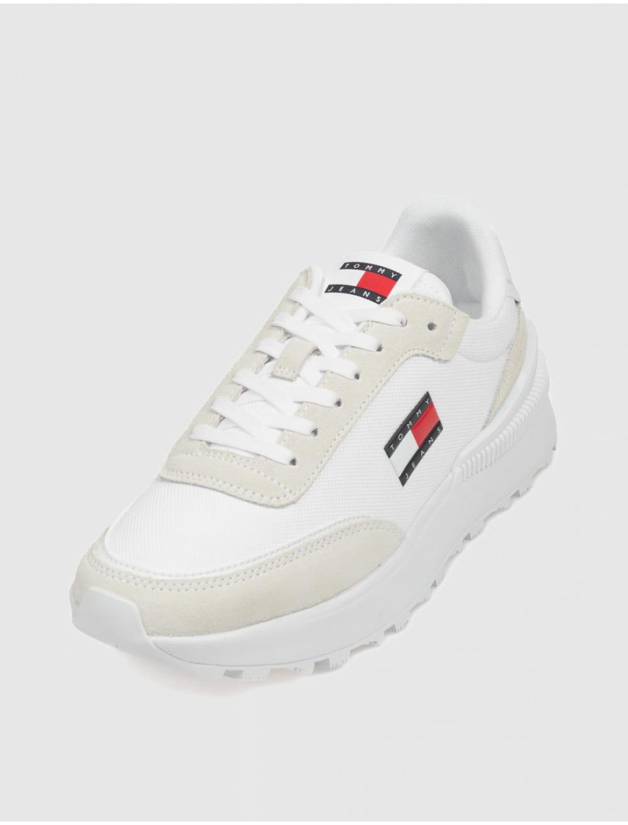 ZAPATILLA TOMMY HILFIGER TJW TECH RUNNER ESS BLANCO