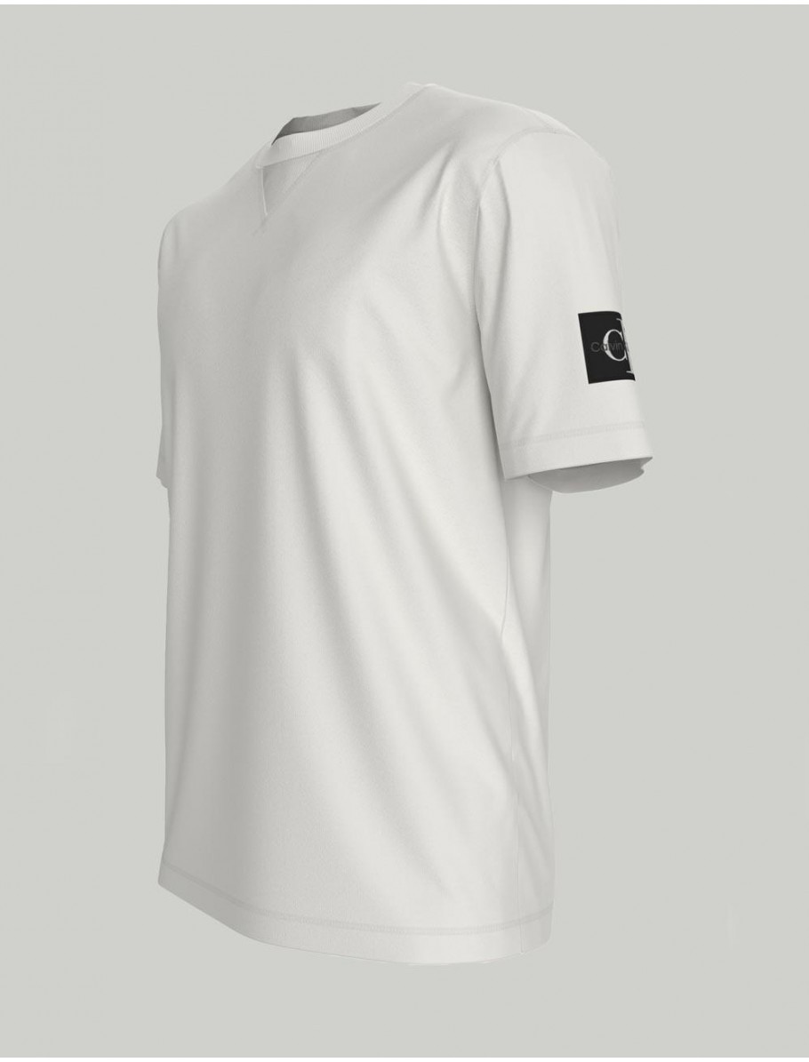 CAMISETA CALVIN KLEIN BADGE REGULAR TEE BLANCO