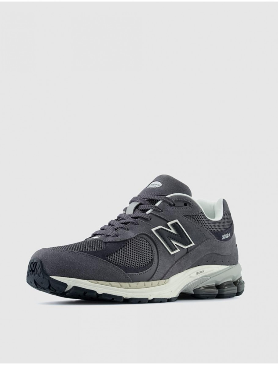 ZAPATILLA NEW BALANCE M2002R GRIS