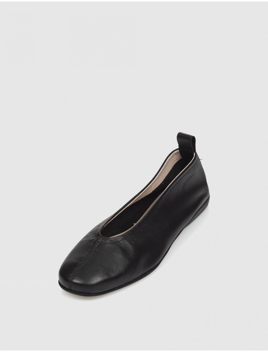 BAILARINA WONDERS A 8661 NEGRO