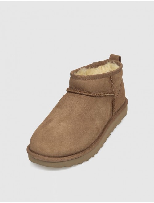 BOTiN UGG CLASSIC ULTRA MINI CUERO