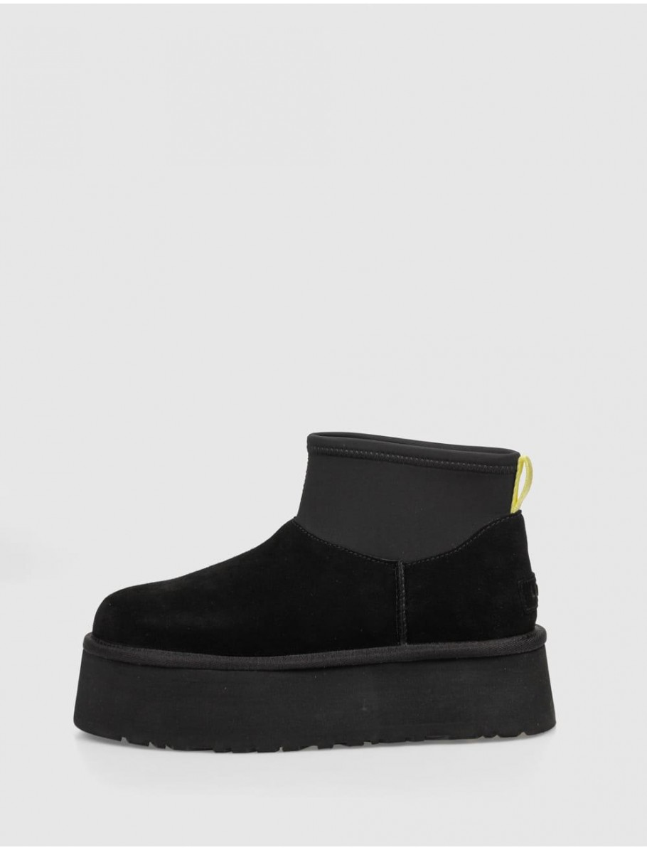 BOTÍN UGG CLASSIC MINI DIPPER NEGRO