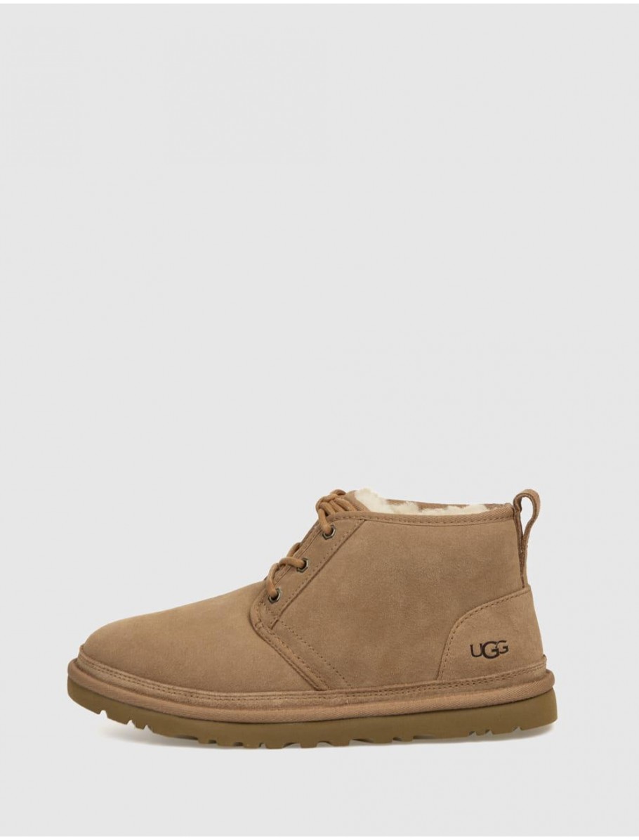 BOTiN UGG NEUMEL CHE CUERO