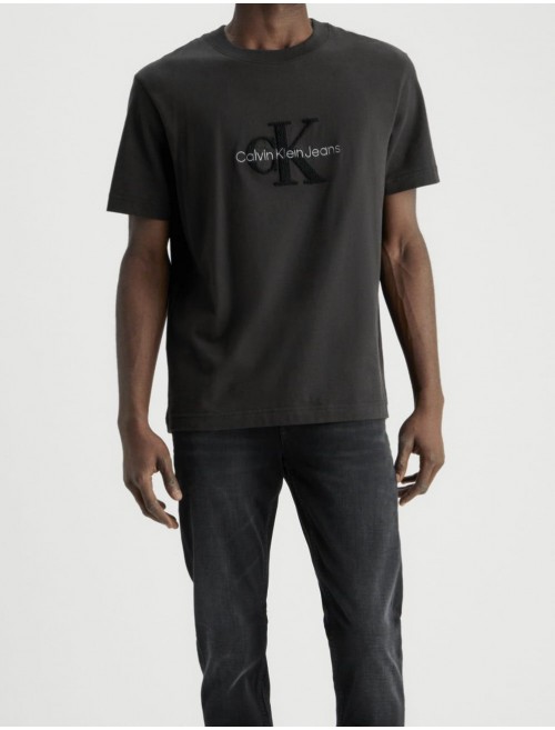 CAMISETA CALVIN KLEIN CHENILLE MONOLOGO TEE NEGRO