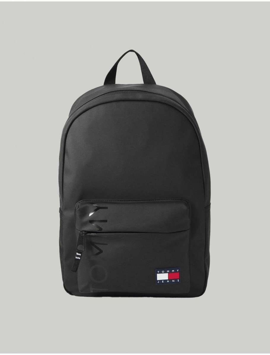 MOCHILA TOMMY HILFIGER TJM DAILY DOME BACKPACK NEGRO