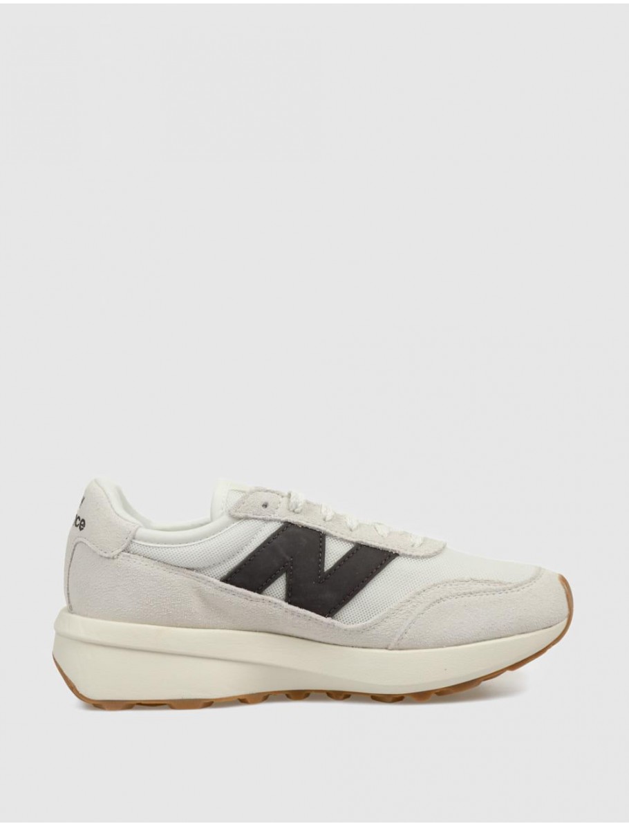 ZAPATILLA NEW BALANCE U370 BEIG