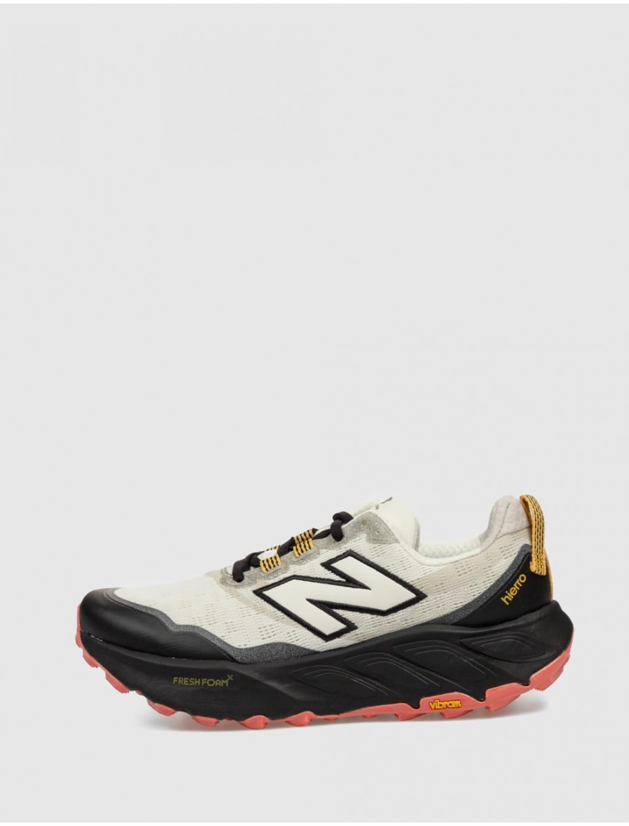 ZAPATILLA NEW BALANCE MTHIER BEIG