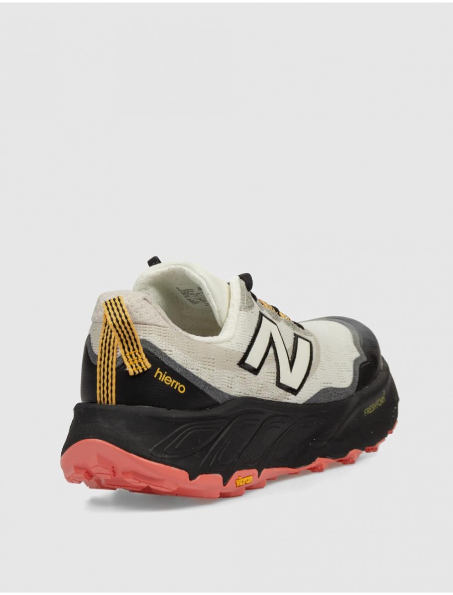 ZAPATILLA NEW BALANCE MTHIER BEIG