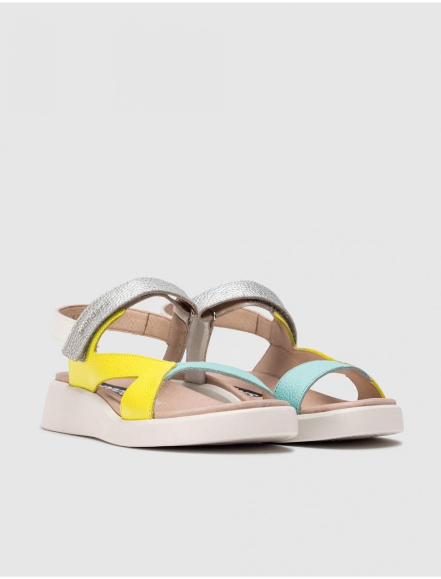 SANDALIA WONDERS C 6543 AMARILLO