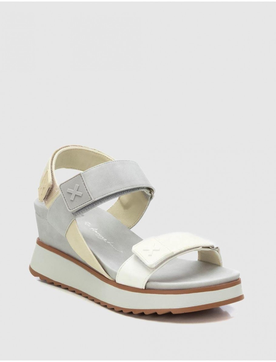SANDALIA XTI 143848 GRIS