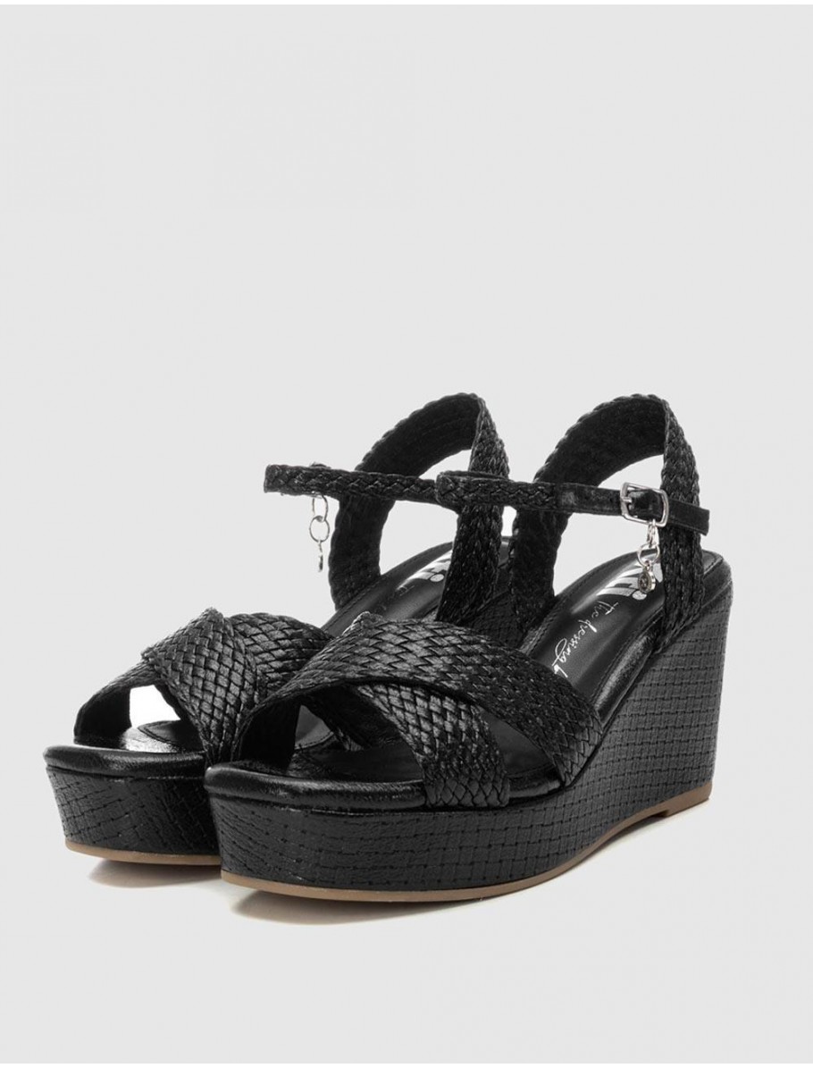 SANDALIA XTI 144057 NEGRO