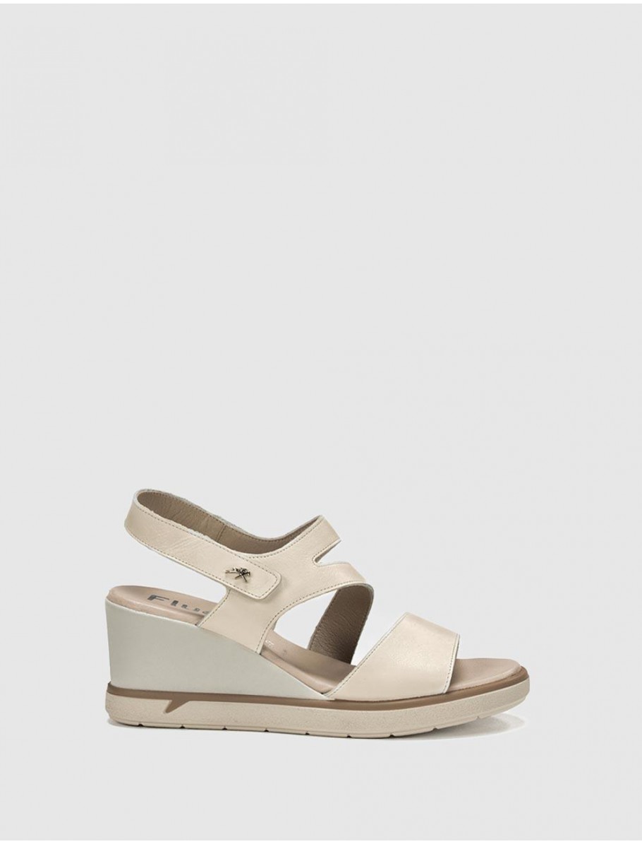 SANDALIA FLUCHOS F1973 BEIG