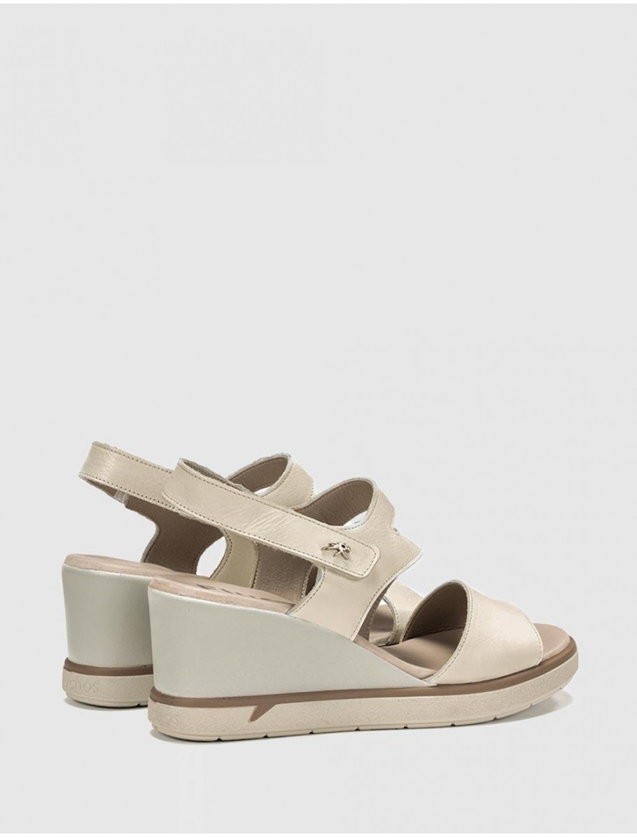 SANDALIA FLUCHOS F1973 BEIG