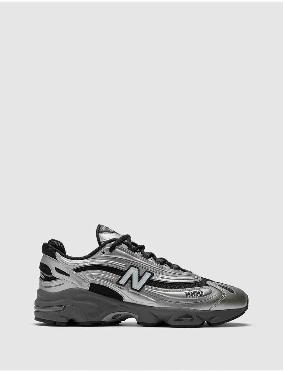 ZAPATILLA NEW BALANCE M1000 PLATA