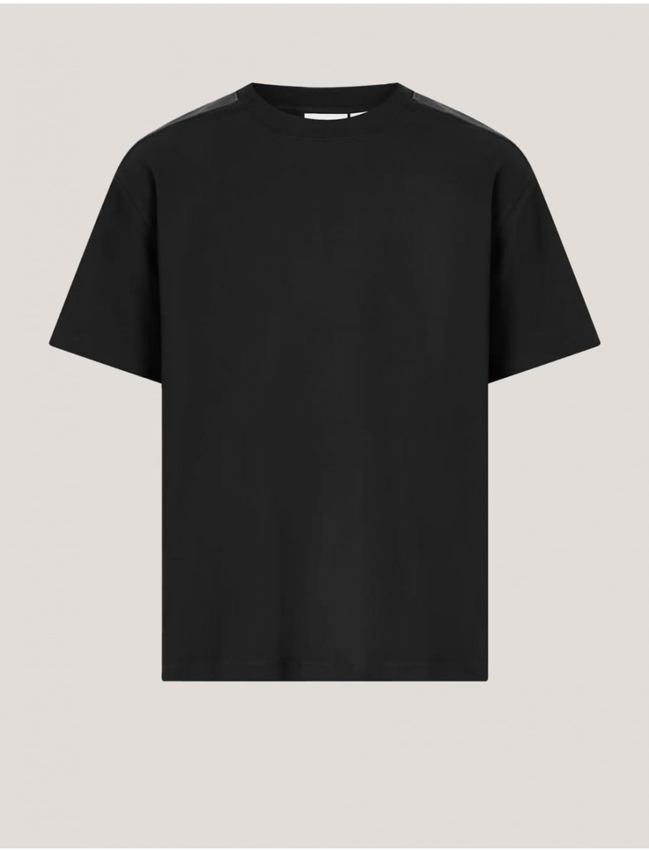 CAMISETA CALVIN KLEIN LOGO TAPE TEE NEGRO