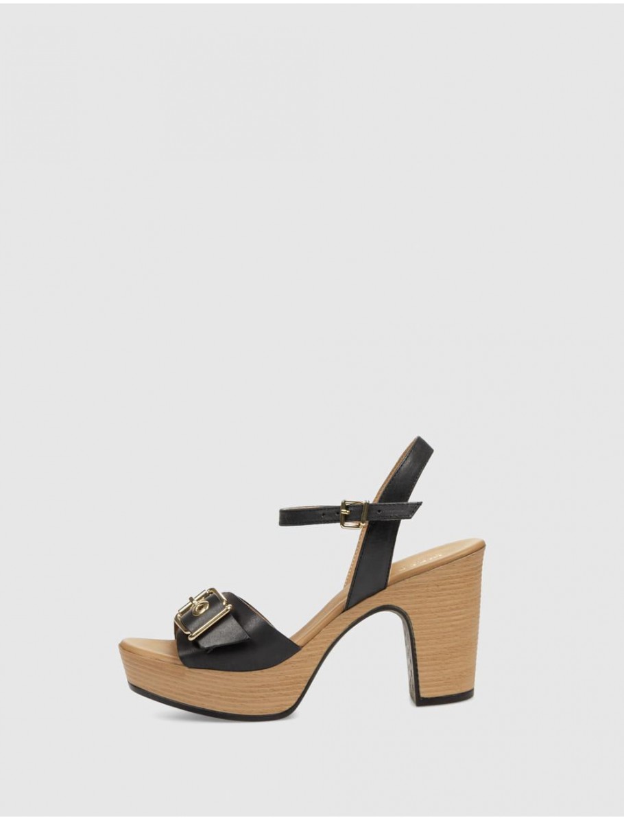 SANDALIA WEEKEND 15428 NEGRO