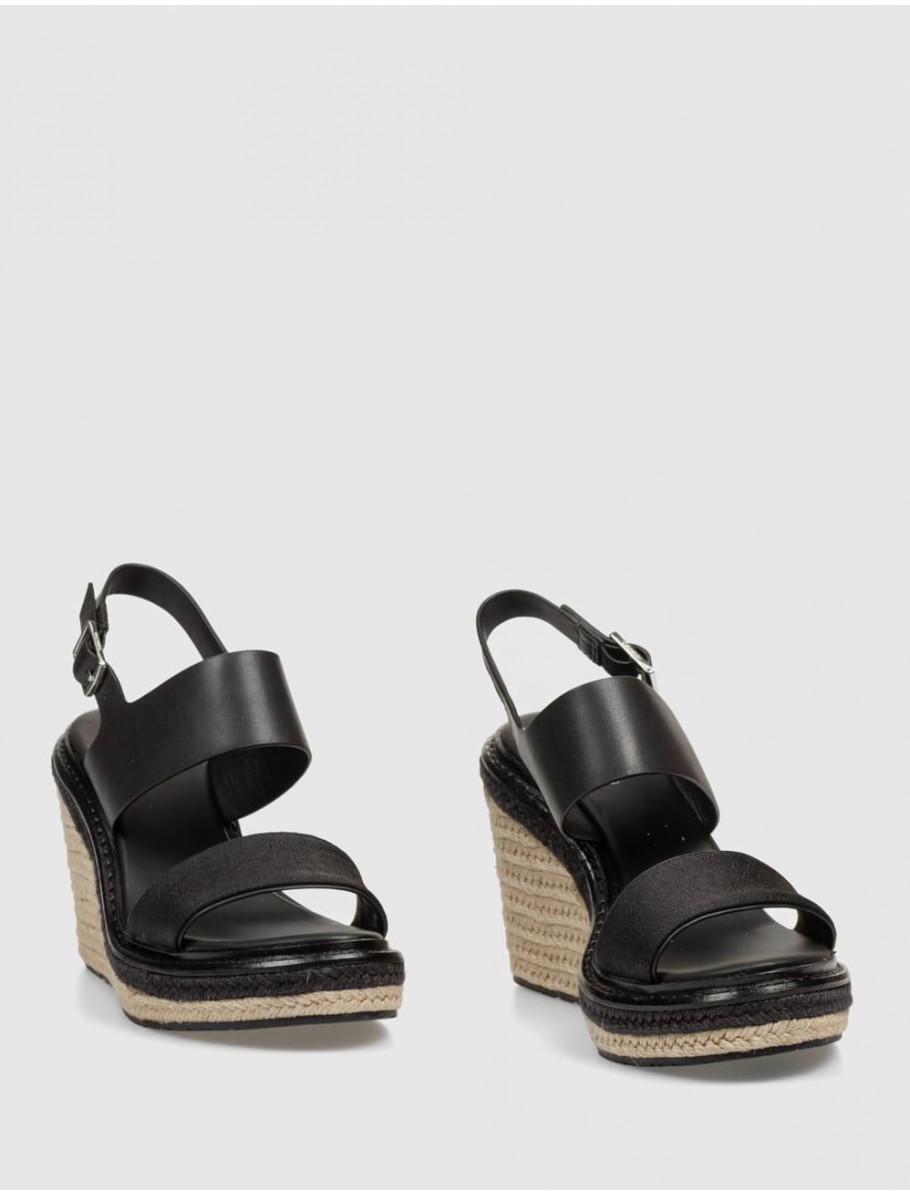 SANDALIA CALVIN KLEIN WEDGE SANDAL 70 JACQ NEGRO