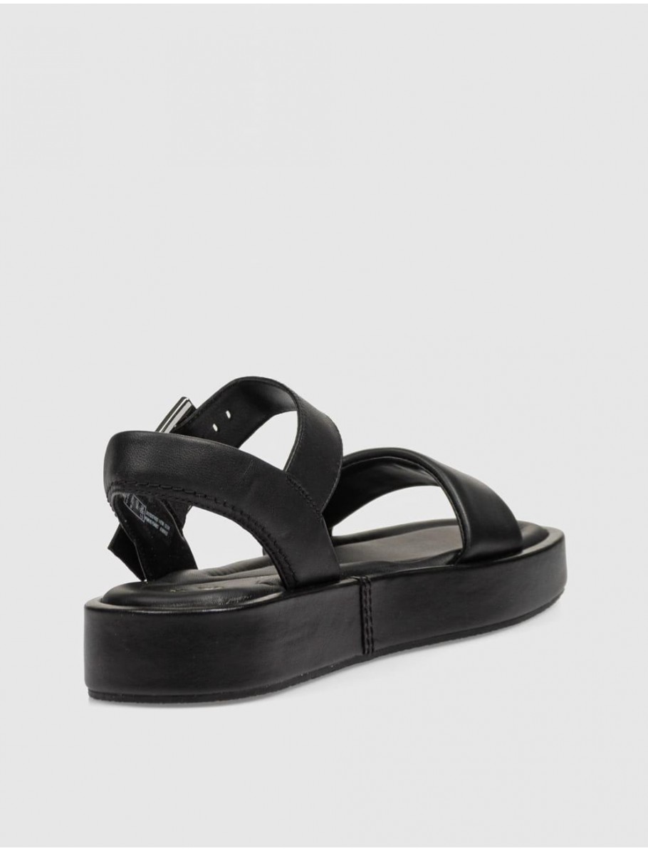 SANDALIA CLARKS ALDA STRAP NEGRO