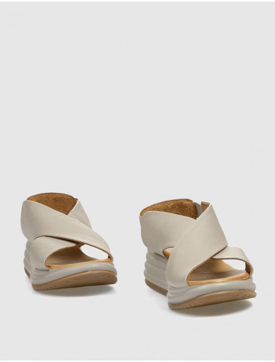 SANDALIA BUENO WY5703 PLATA