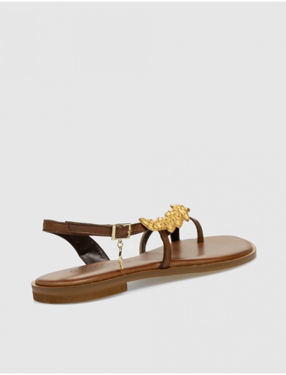 SANDALIA CARYATIS 621615 MARRoN