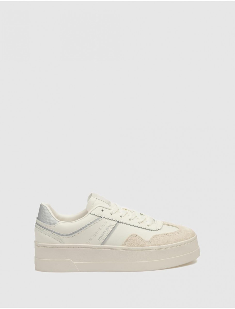 ZAPATILLA TOMMY HILFIGER THE GREENWICH FLATFORM BEIG