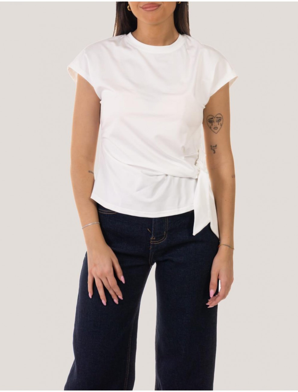 CAMISETA OBVIO FUMI BLANCO