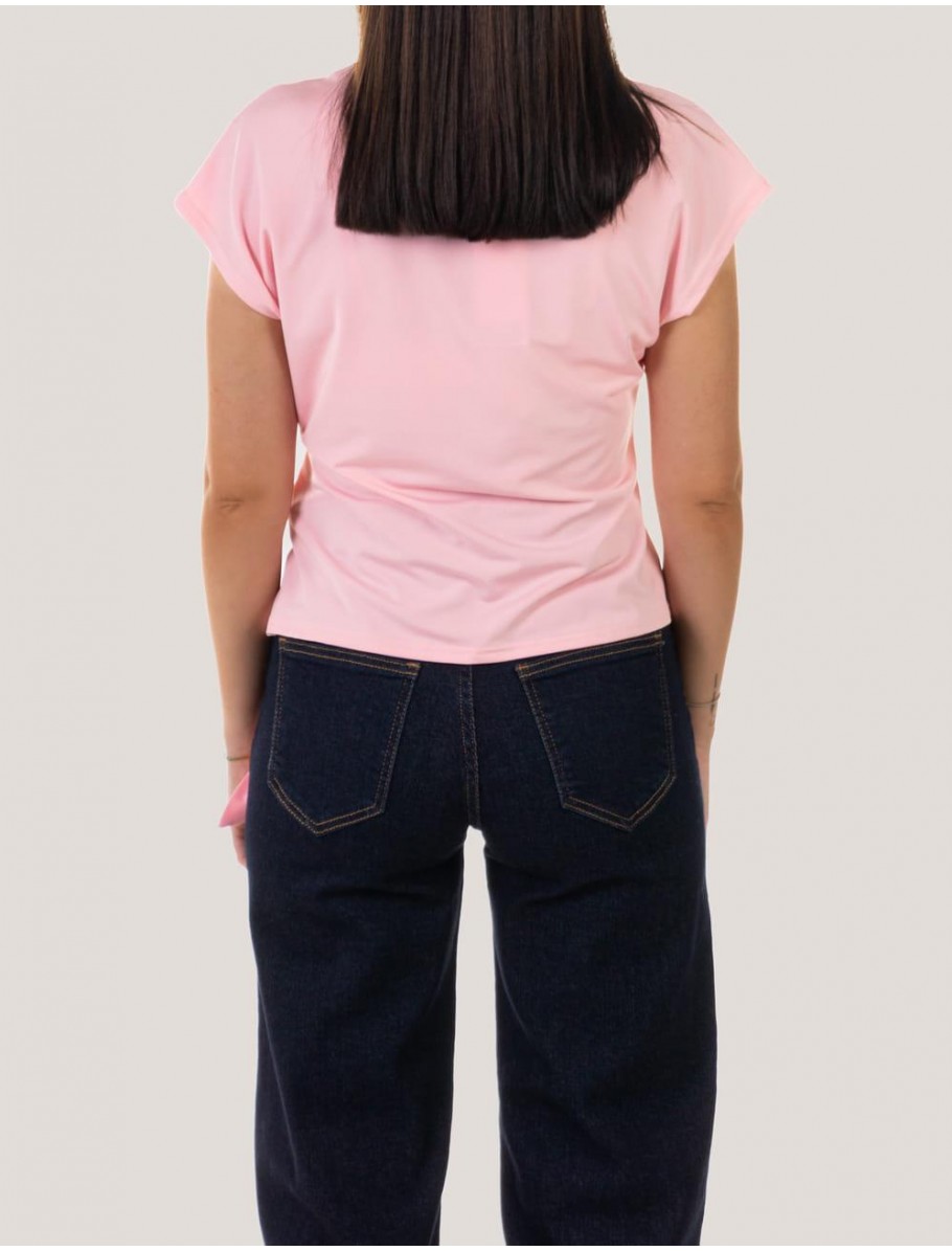 CAMISETA OBVIO FUMI ROSA