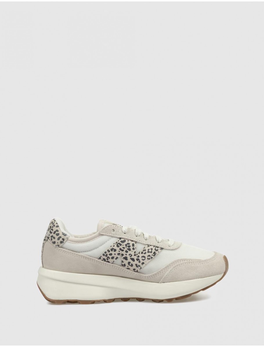 ZAPATILLA NEW BALANCE U370 BEIG LEOPARDO