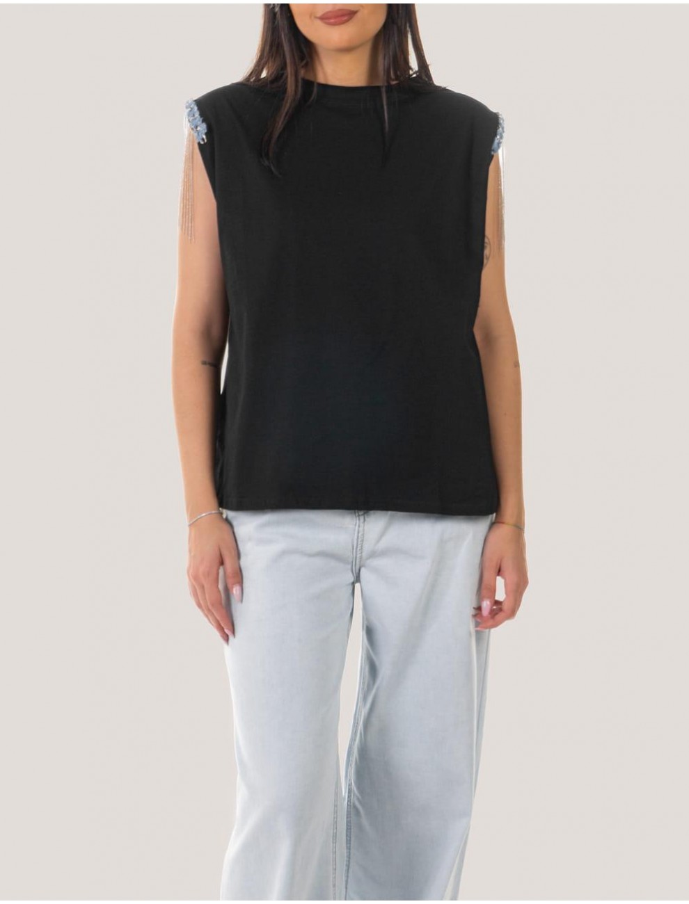 CAMISETA OBVIO NORI NEGRO