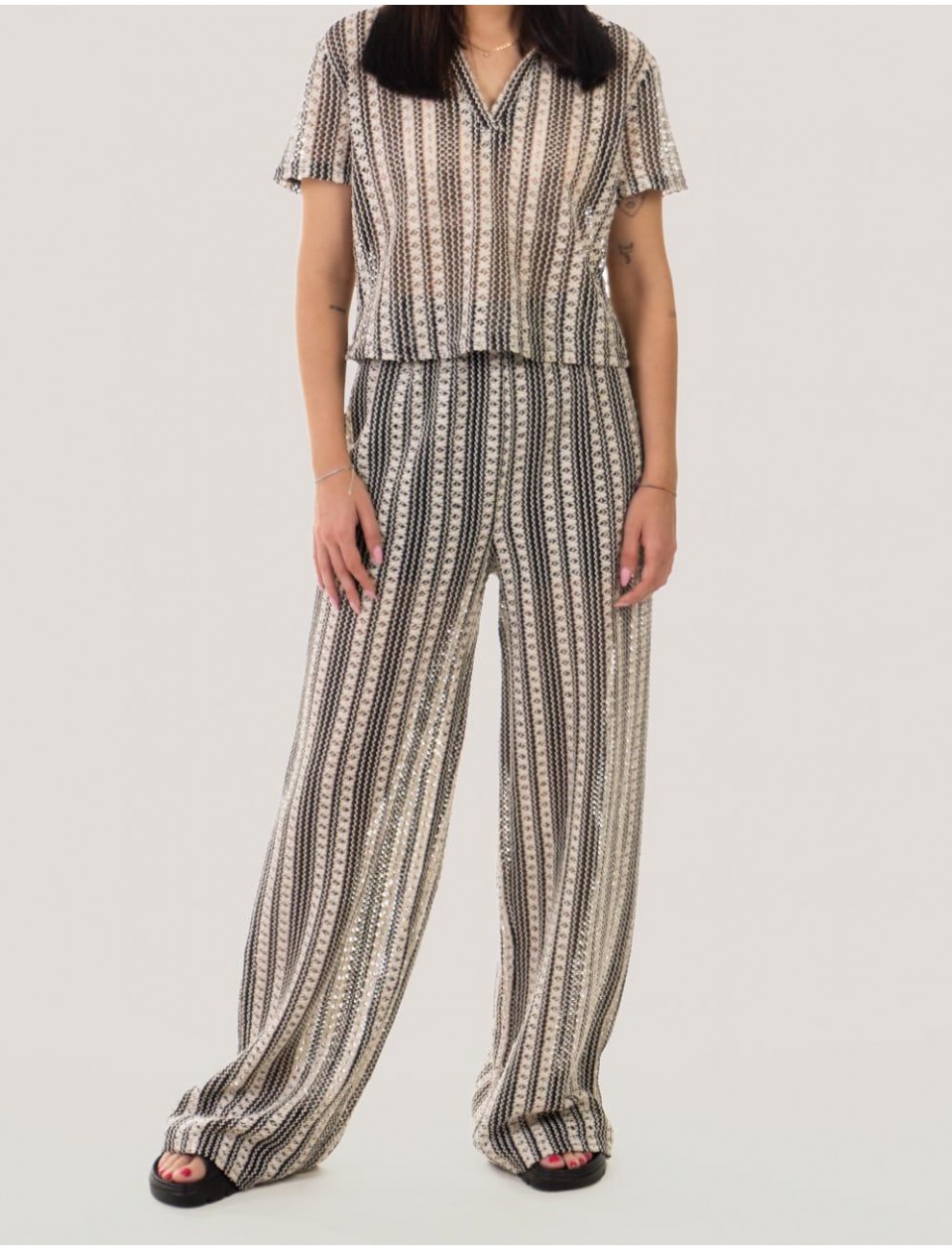 PANTALoN OBVIO MINORU NEGRO