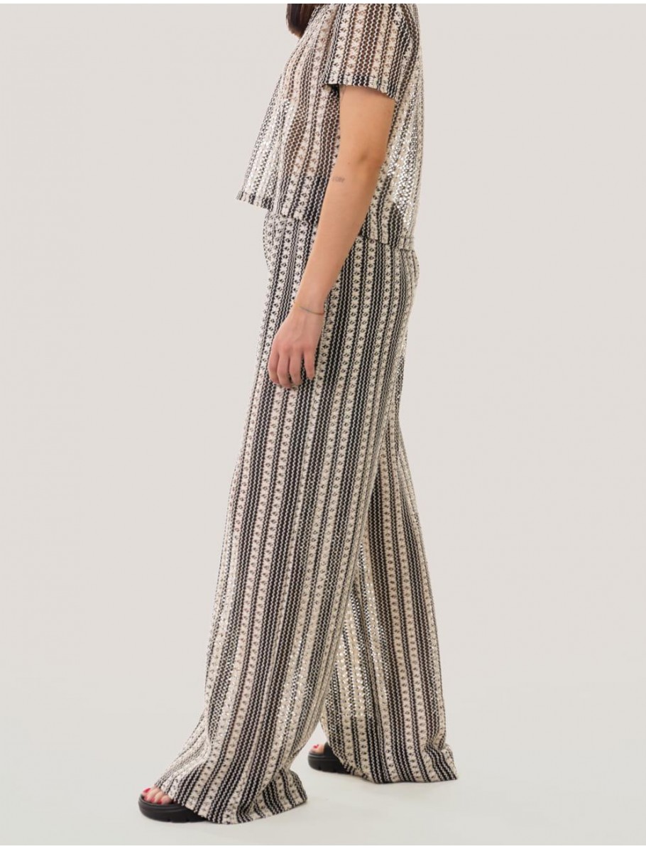 PANTALoN OBVIO MINORU NEGRO