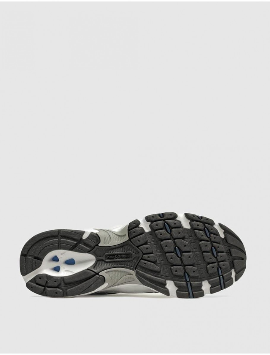 ZAPATILLA NEW BALANCE MR530 BLANCO GRIS
