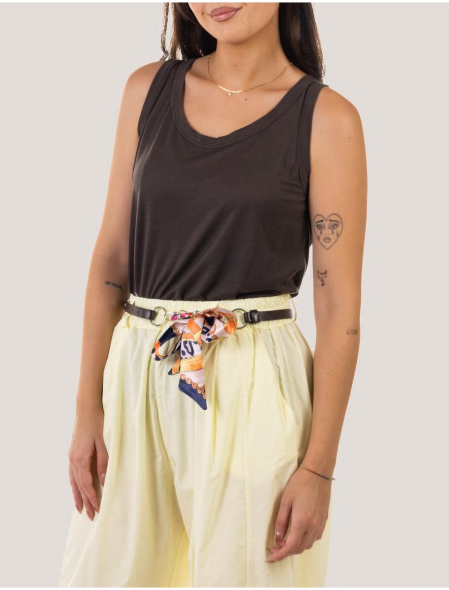 CAMISETA OBVIO NAIA MARRoN