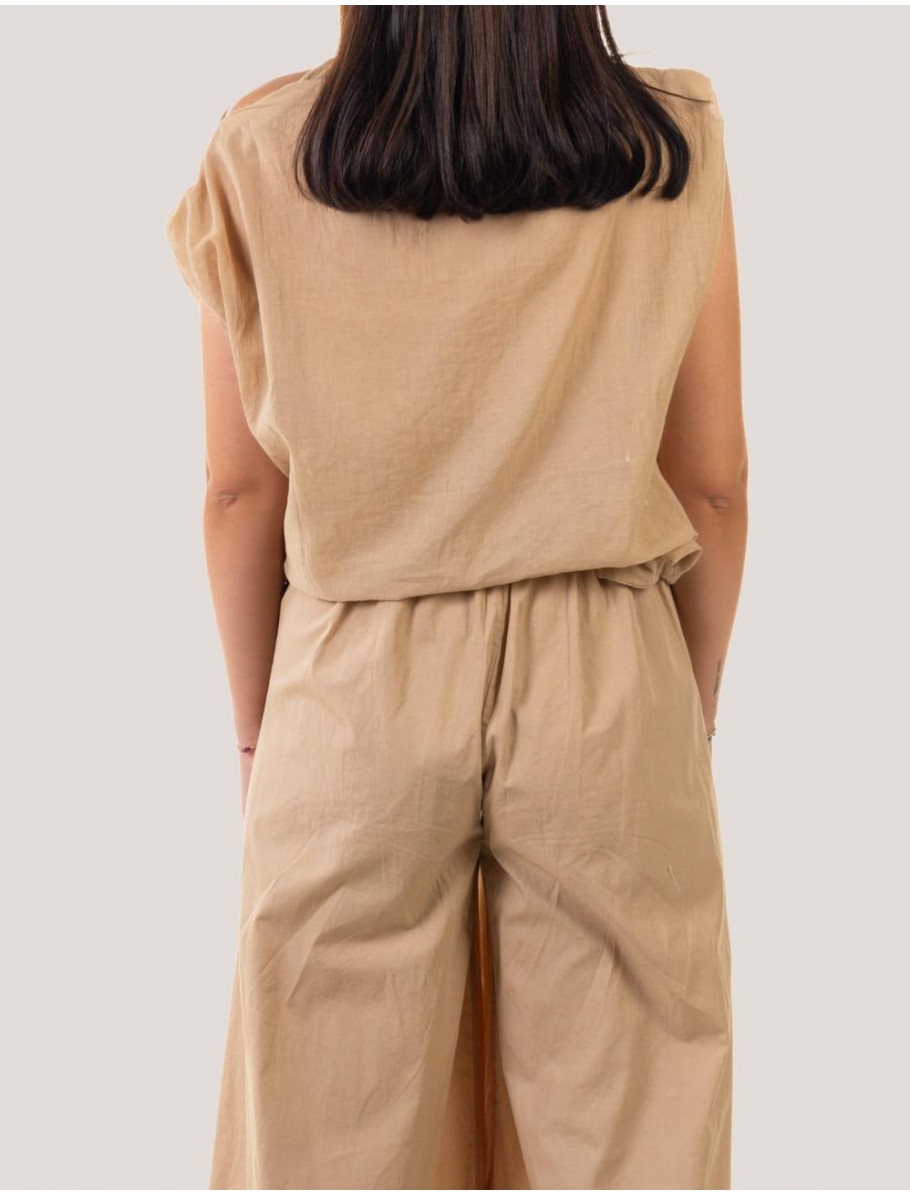 BLUSA OBVIO CALI CaMEL