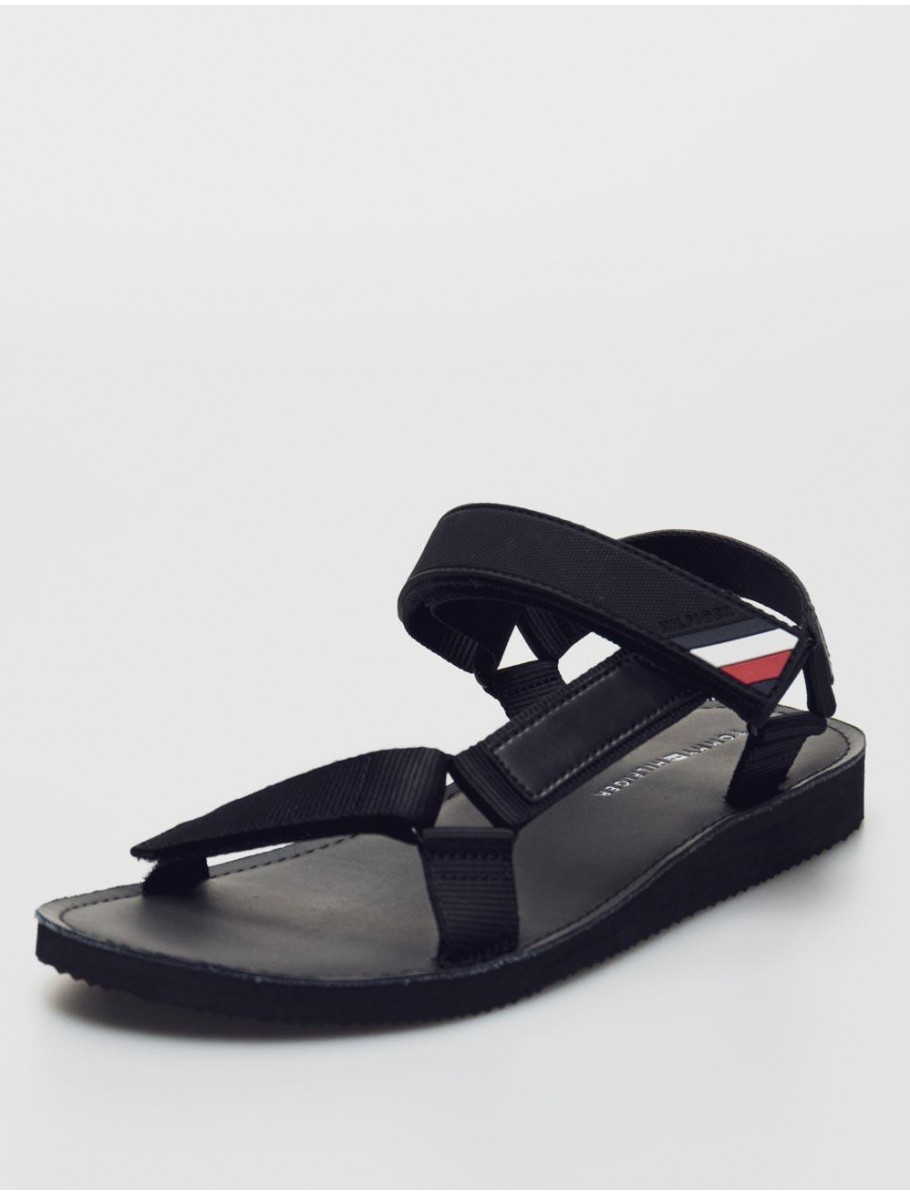 MIX MATERIALS STRAPPY SANDAL