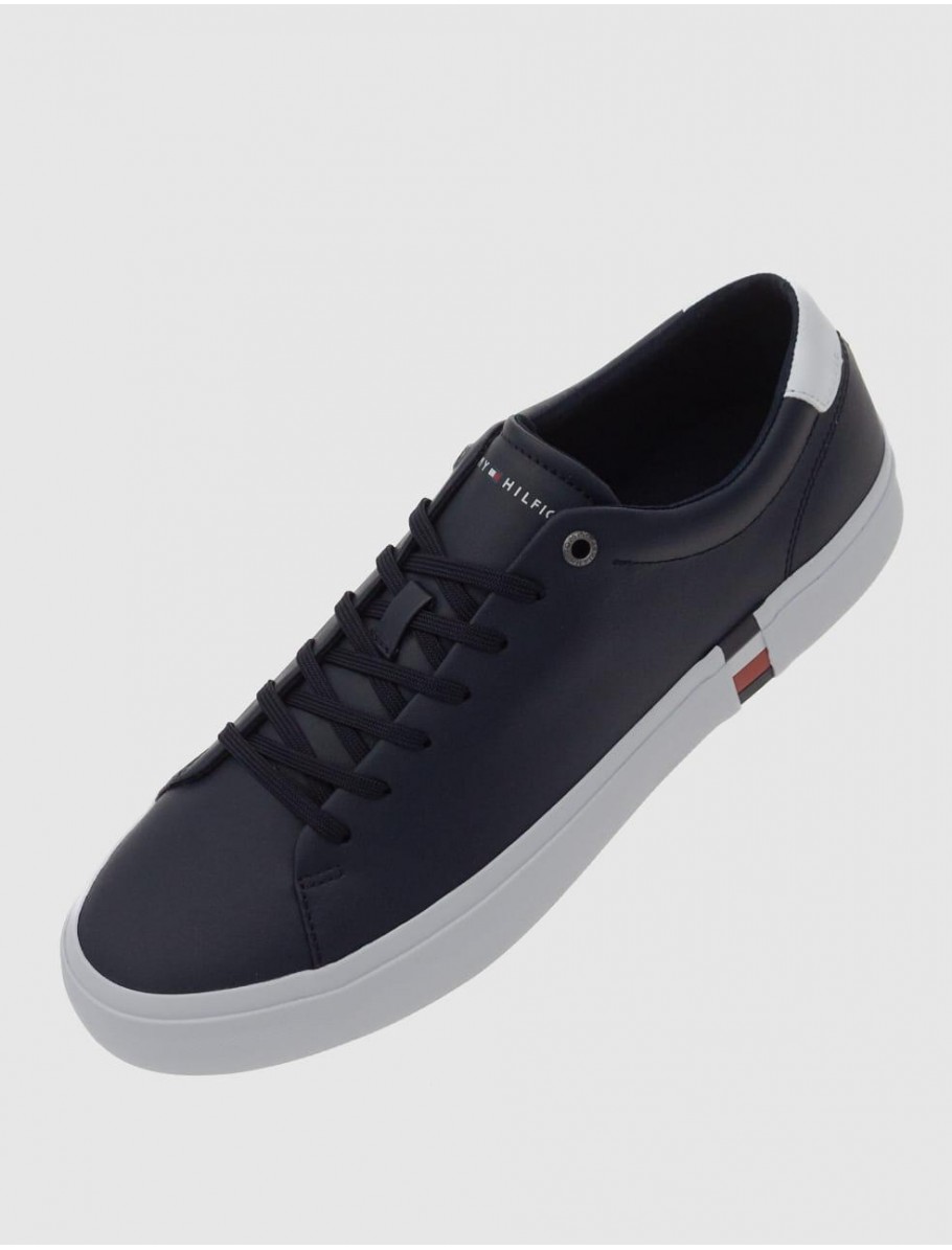ZAPATILLA TOMMY HILFIGER CORPORATE LEATHER DETAIL AZUL
