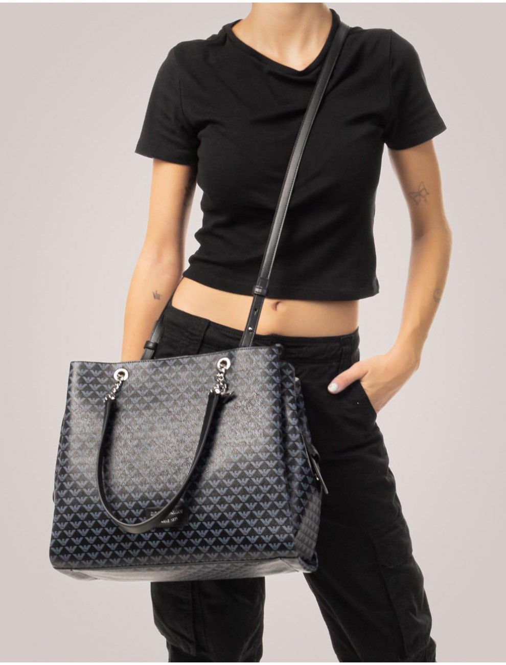 Bolso emporio armani discount negro