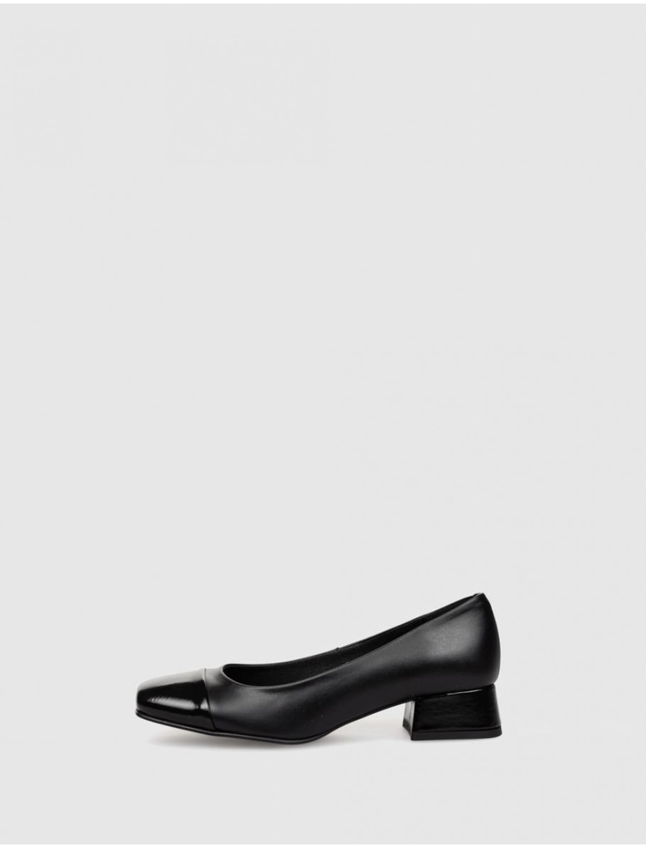 Zapatos de salón piel vintage negro Gabriele