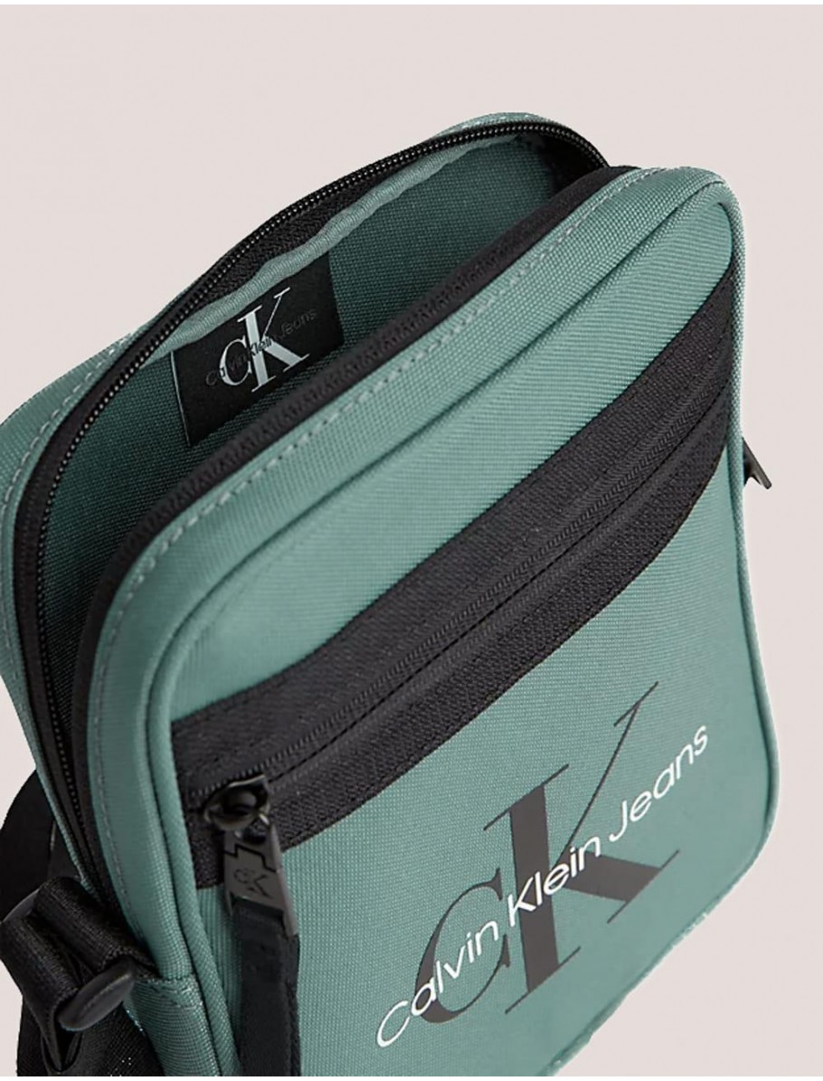 BANDOLERA CALVIN KLEIN SPORT ESSENTIALS AZUL
