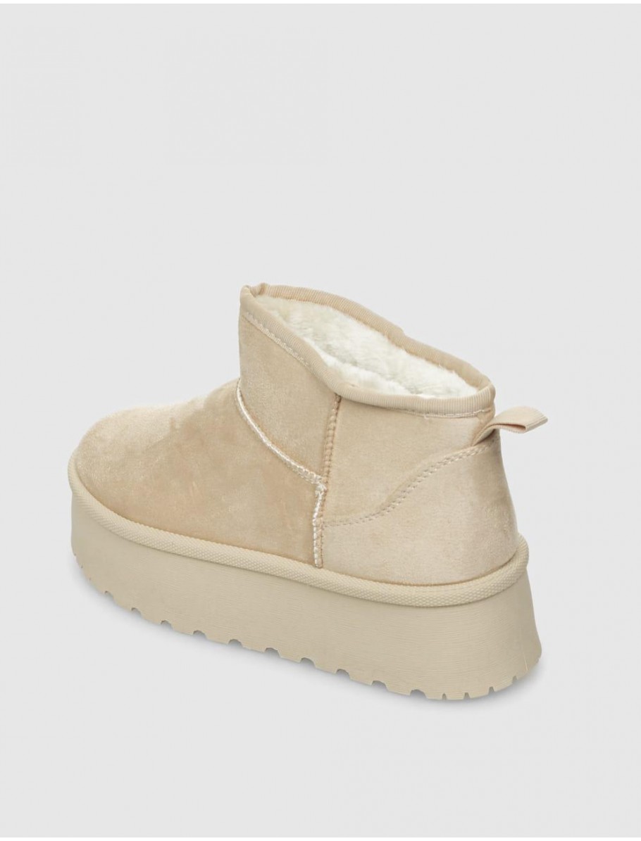 BOTiN KAMOME TRENDS SAHAR BEIG