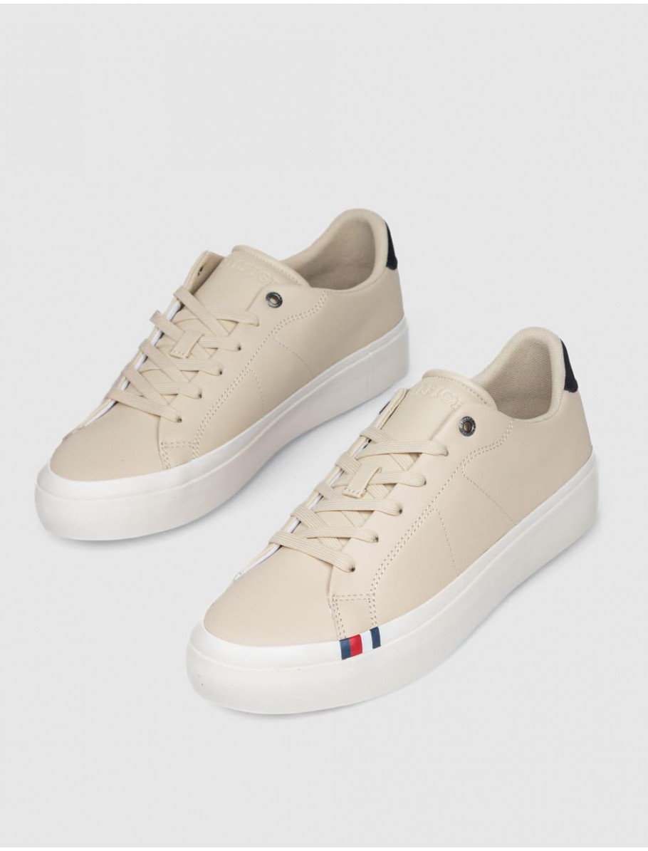 ZAPATILLA TOMMY HILFIGER THICK VULC LOW PREMIUM LTH BEIG