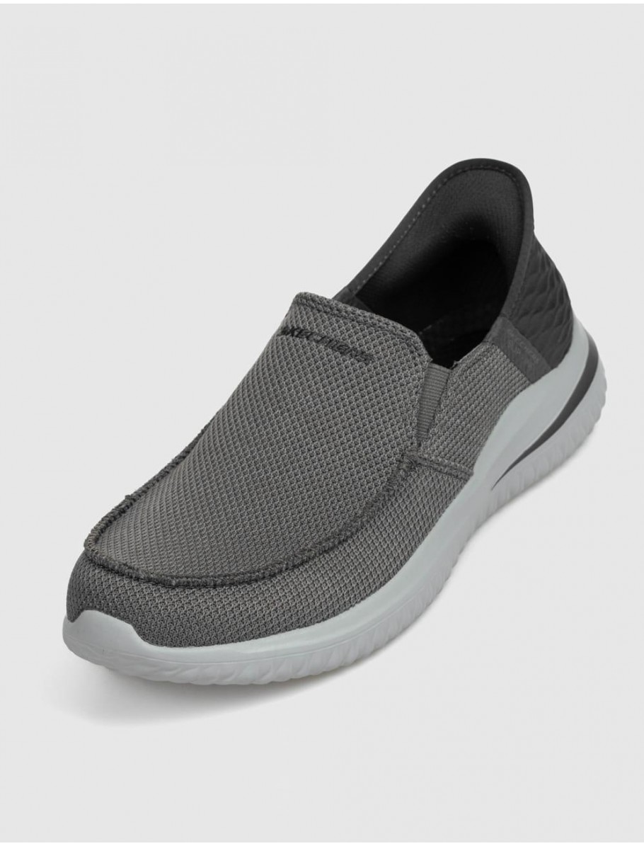 ZAPATILLA SKECHERS SLIP INS DELSON 30 CABRINO GRIS