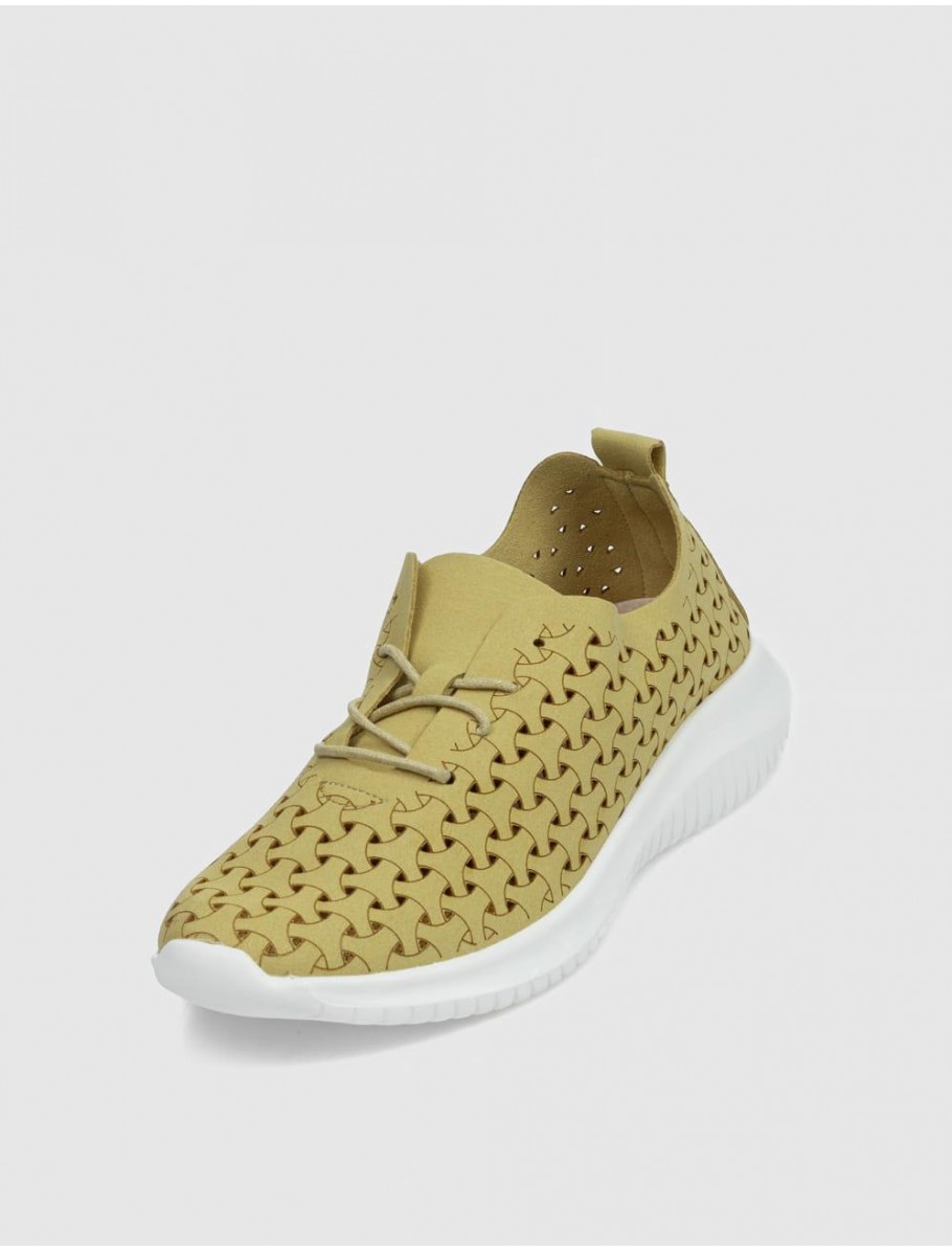 ZAPATILLA ECOLIGEROS LIBERTE MOSTAZA