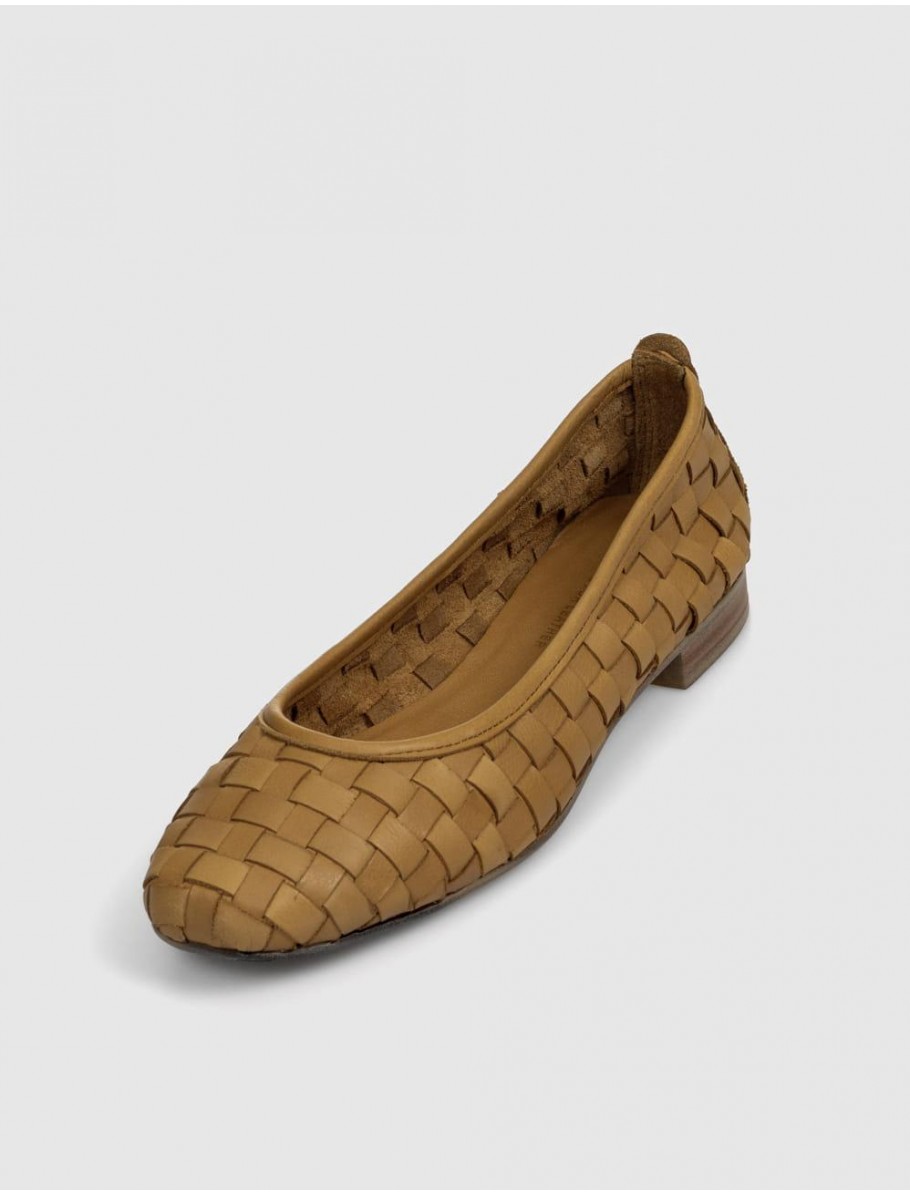 BAILARINA CARMELA 161662 CaMEL