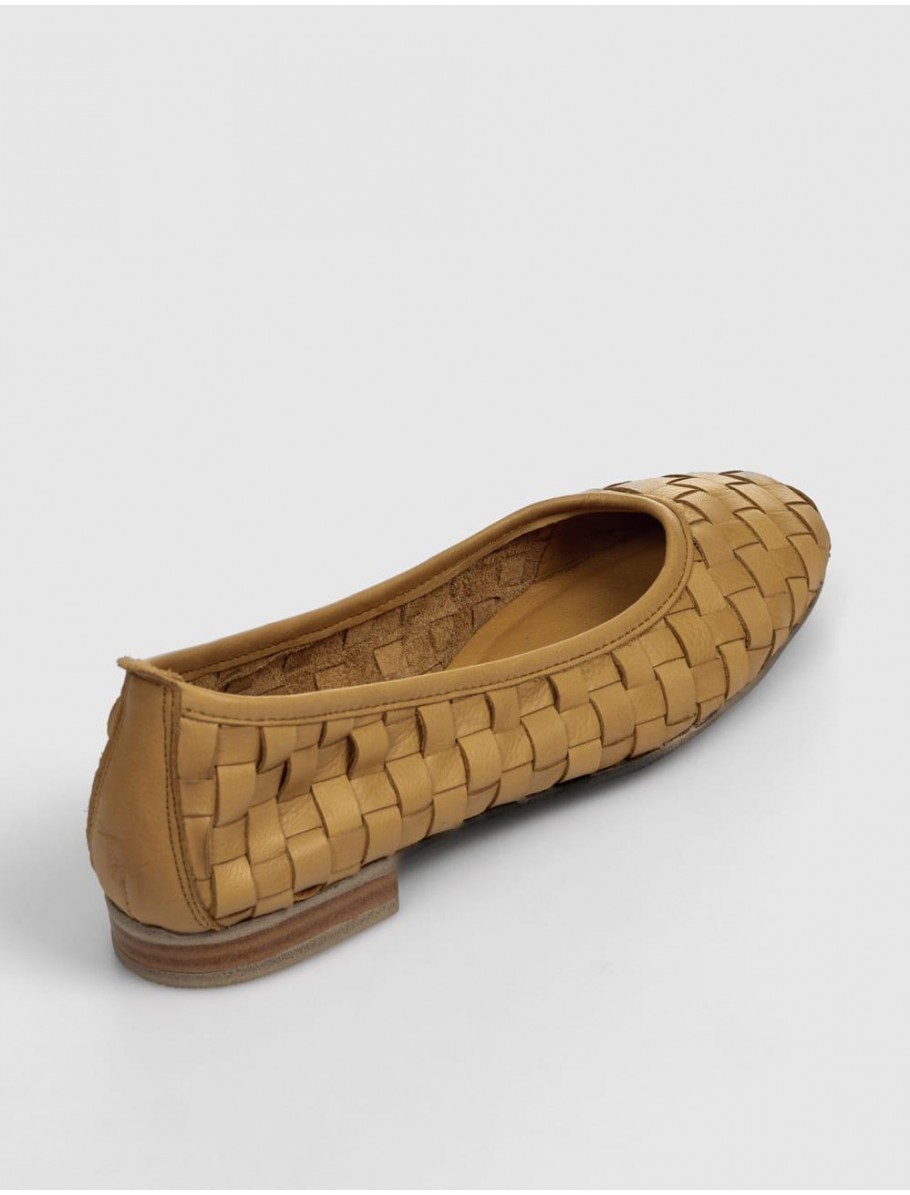 BAILARINA CARMELA 161662 CaMEL