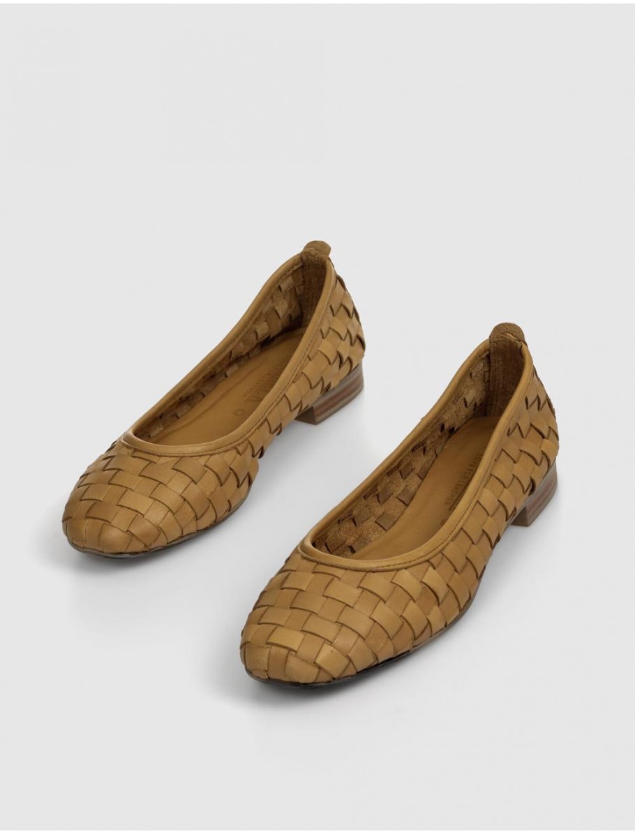 BAILARINA CARMELA 161662 CaMEL